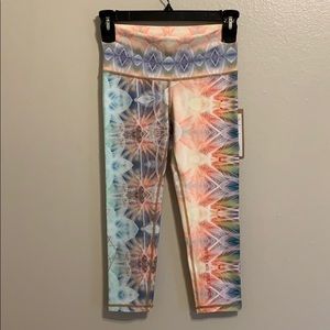 Niyama Sol dandelion yoga tights 🧘🏻‍♀️